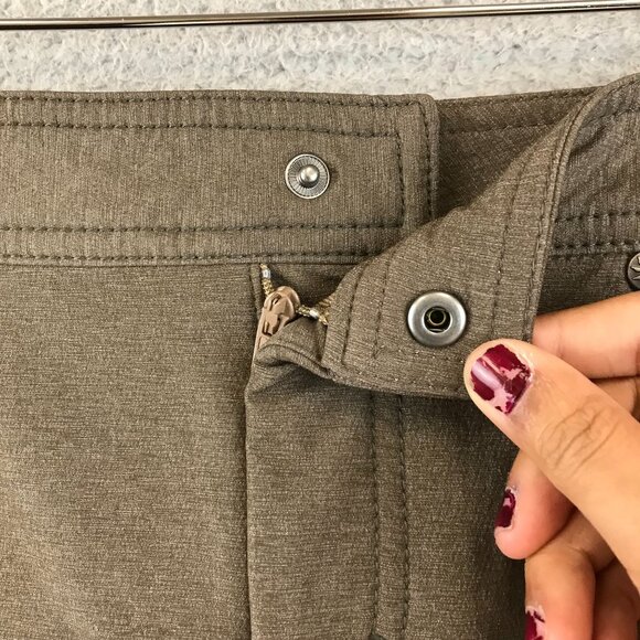 Athleta Take A Hike‎ Skirt Size 8 Brown Snap Side Detail Hiking Outdoor - Picture 5 of 11